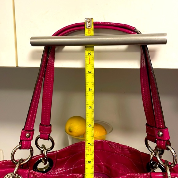 Coach Signature bags small pen mark inside No rips or Oder used for school  2mo - Picture 7 of 7